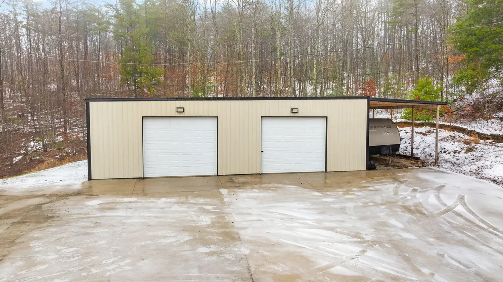 118 Gene Jones Road Stearns KY 42647