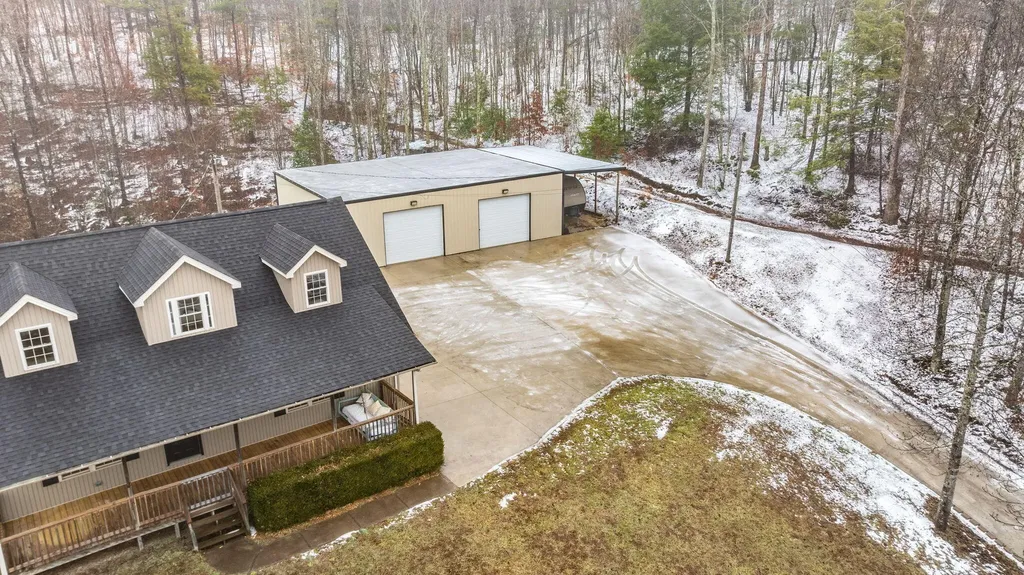 118 Gene Jones Road Stearns KY 42647