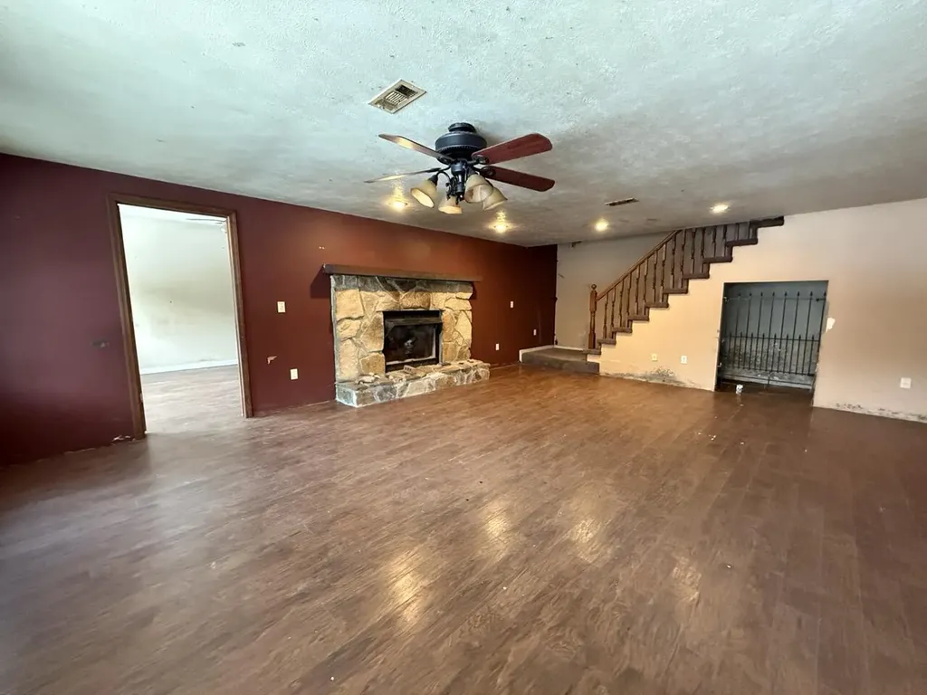 71 Slatelick Branch Road Louisa KY 41230