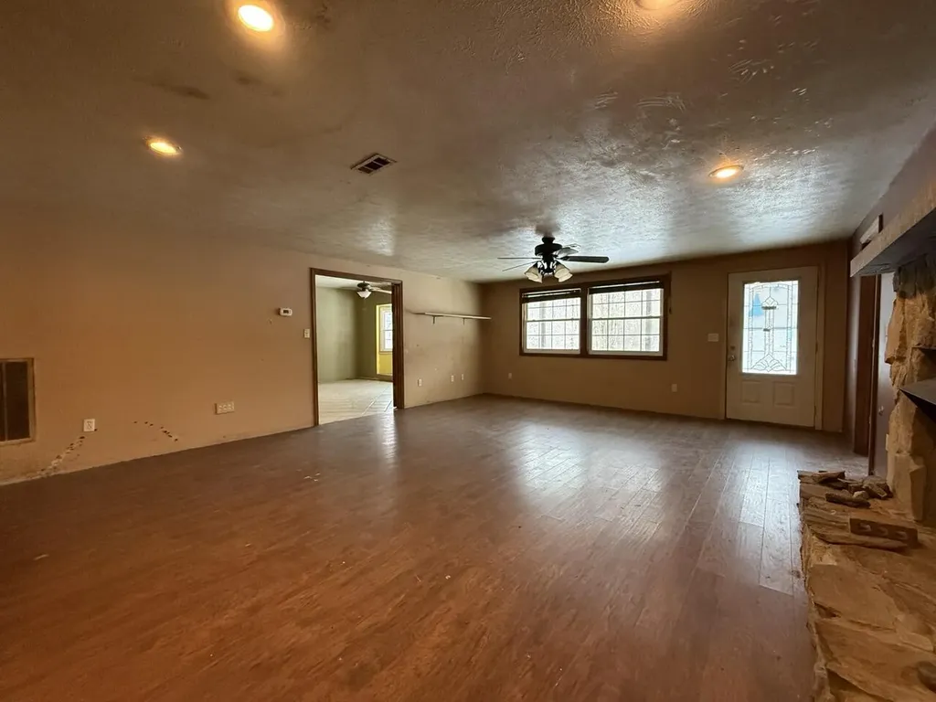 71 Slatelick Branch Road Louisa KY 41230