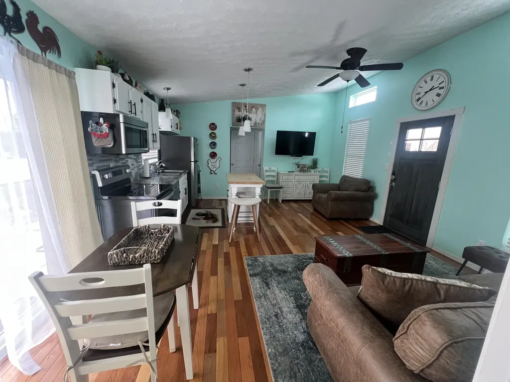 185 Turkey Ridge Road Wellington KY 40387