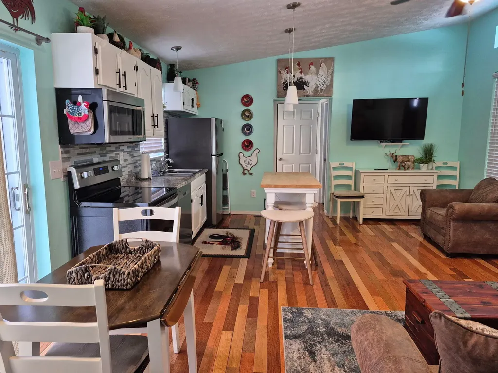 185 Turkey Ridge Road Wellington KY 40387