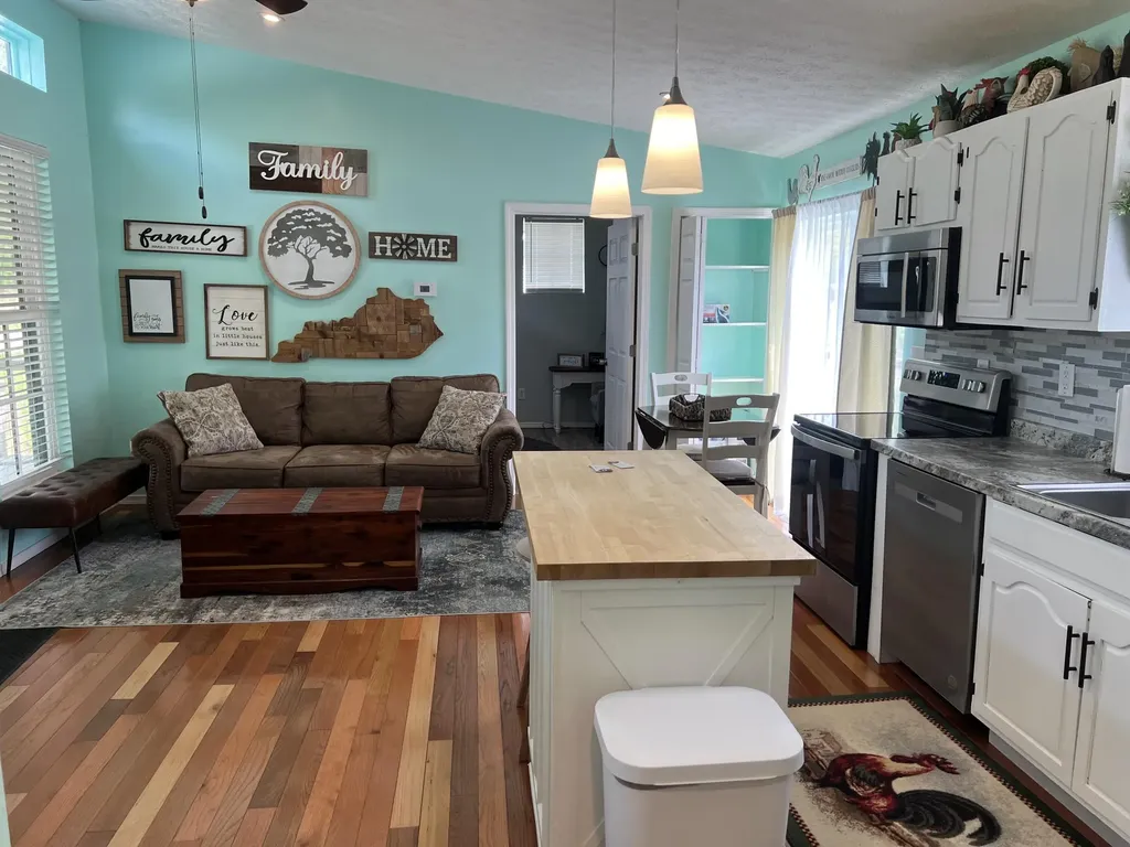 185 Turkey Ridge Road Wellington KY 40387