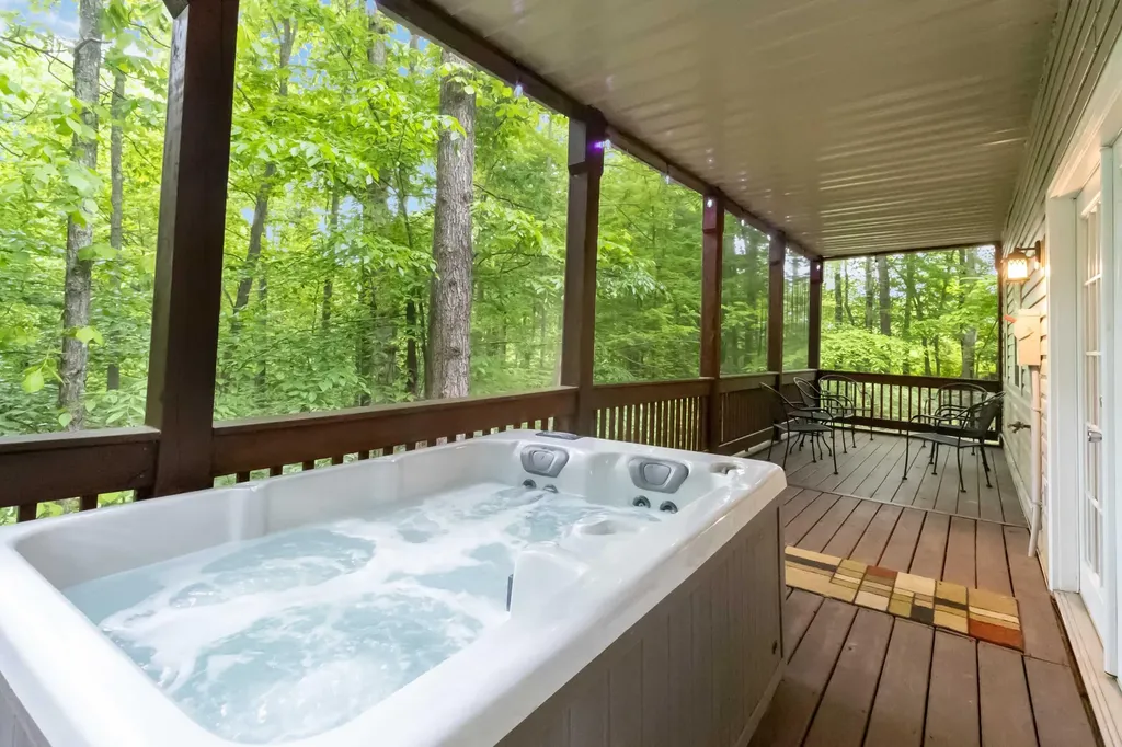 460 Roberts Bend Road Burnside KY 42519