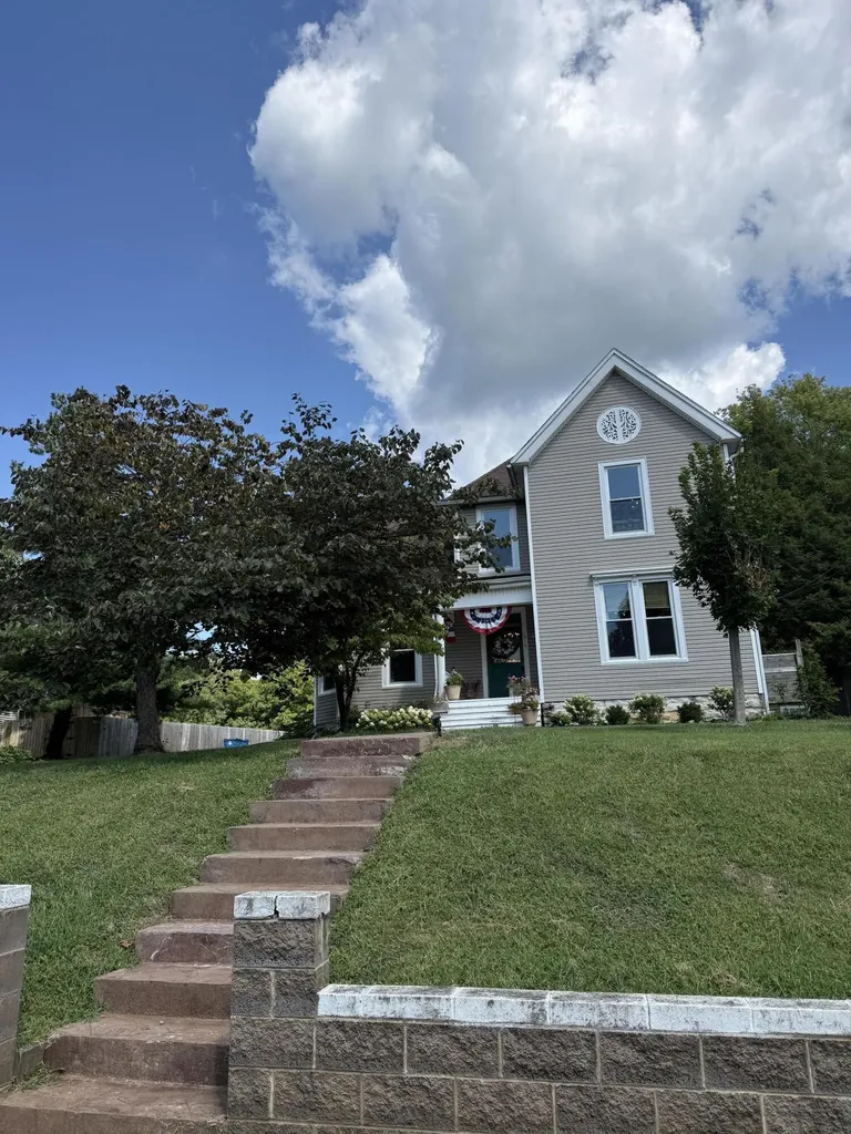 616 N 3rd Street Danville KY 40422