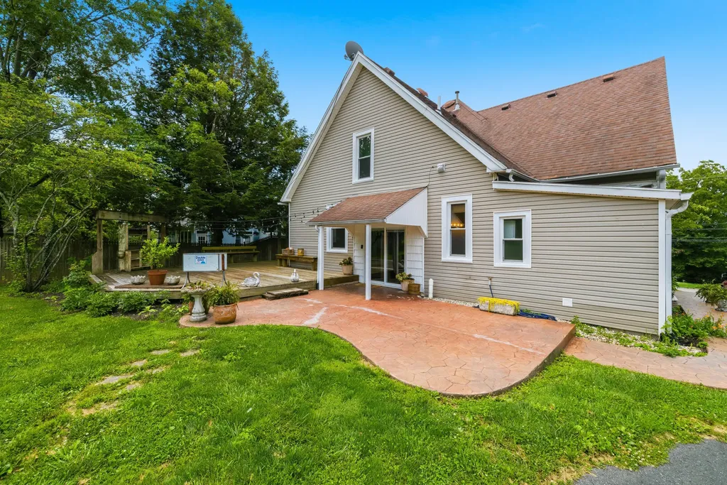 616 N 3rd Street Danville KY 40422
