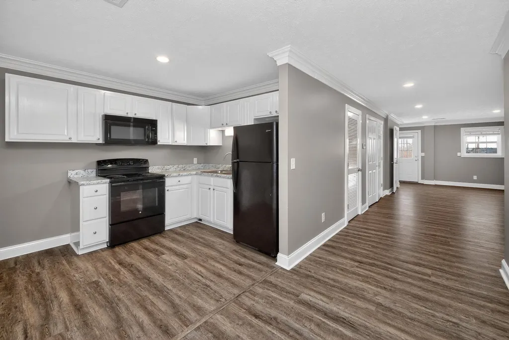 107 N Killarney Lane Richmond KY 40475