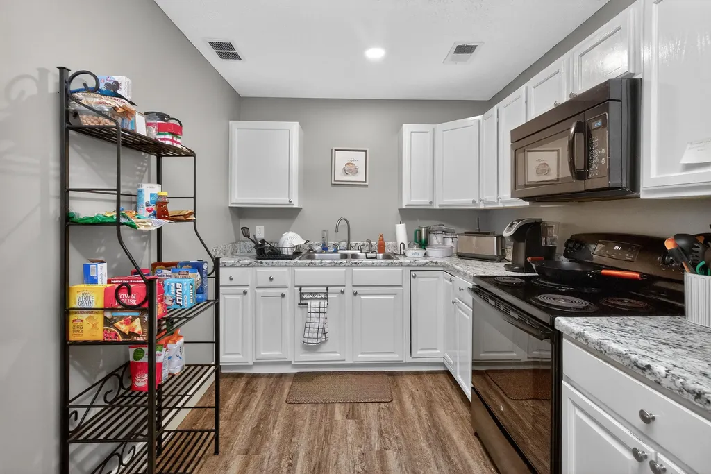 107 N Killarney Lane Richmond KY 40475