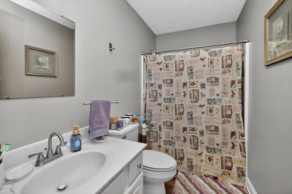 107 N Killarney Lane Richmond KY 40475