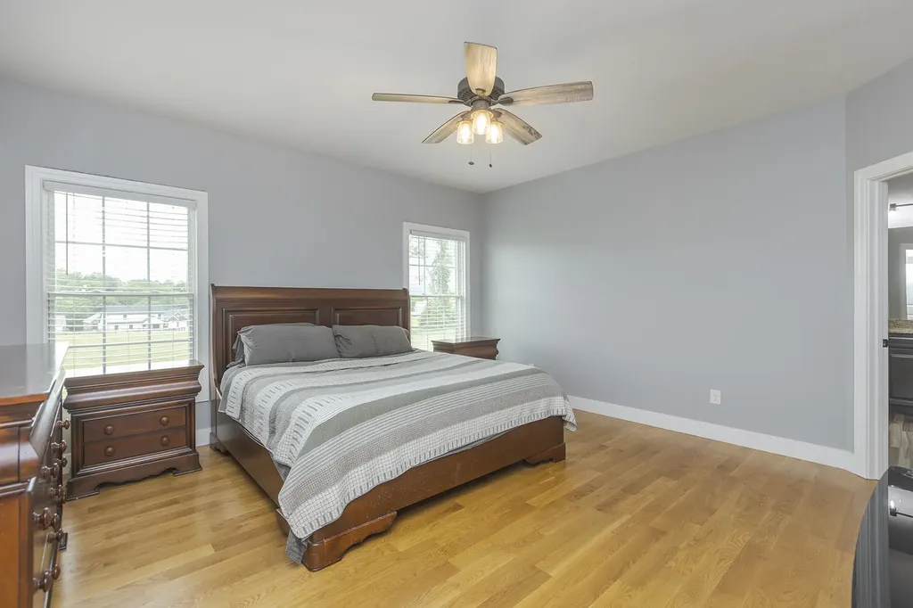 1053 English Garden Lawrenceburg KY 40342