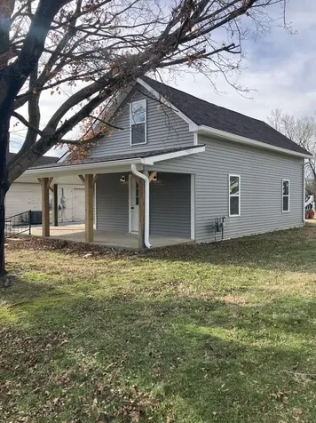 318 Shuck Avenue Lebanon KY 40033