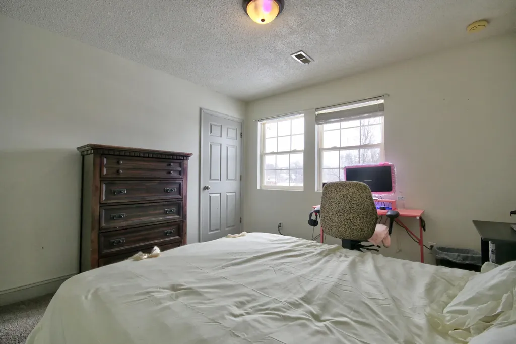 604 Valley Court London KY 40741