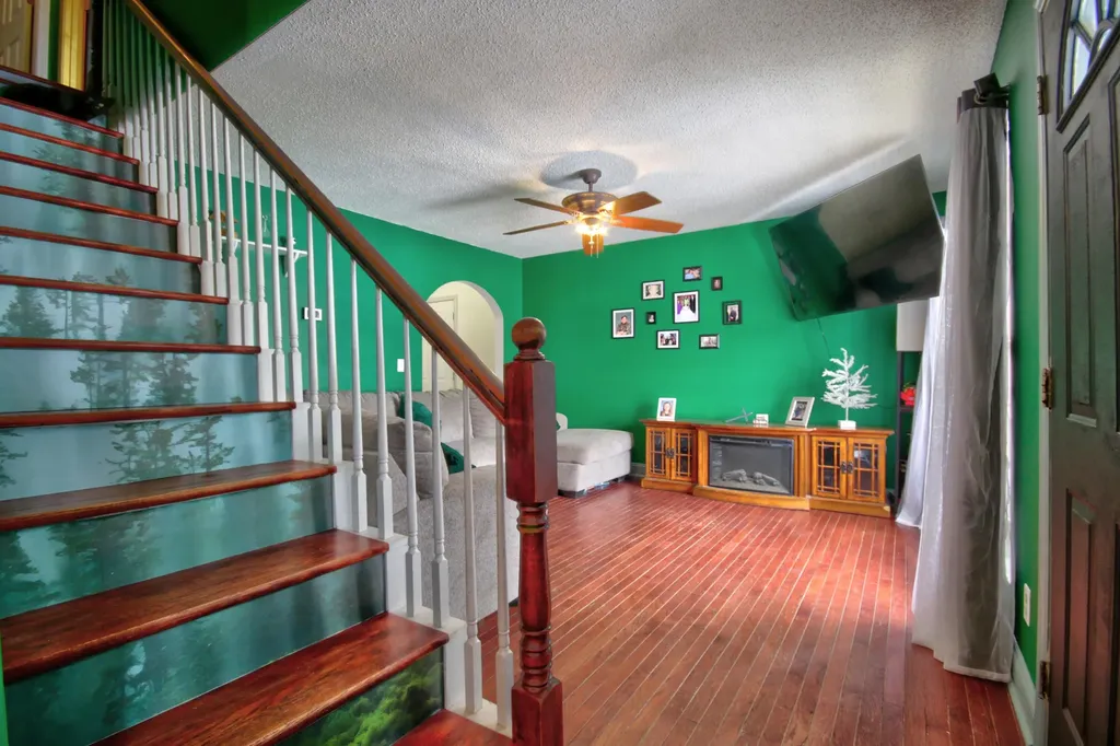 604 Valley Court London KY 40741
