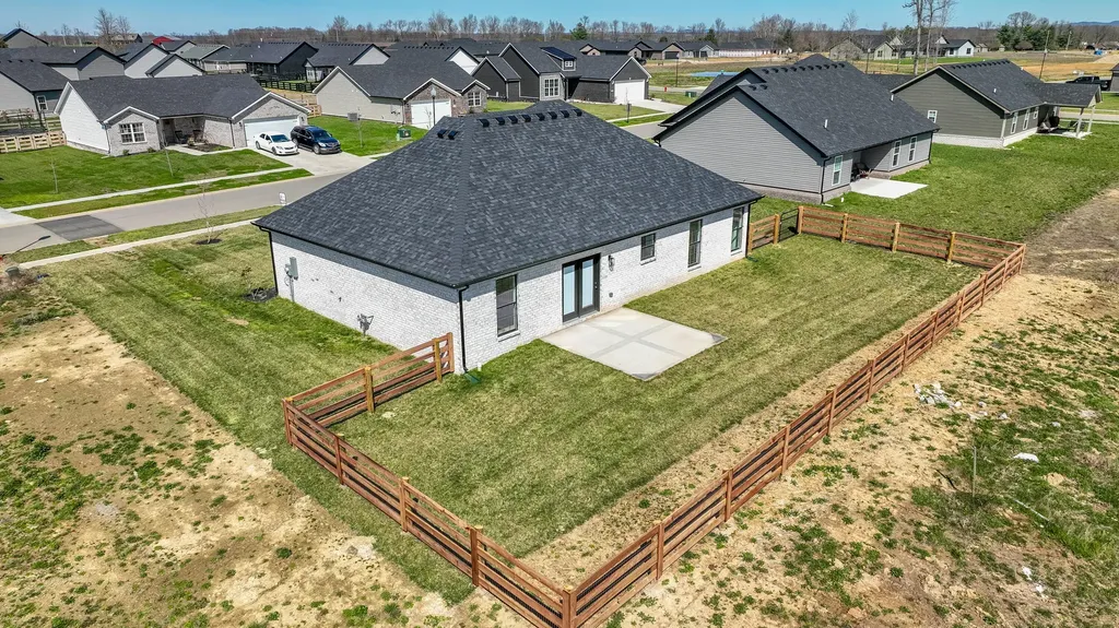 203 Navajo Drive Richmond KY 40475