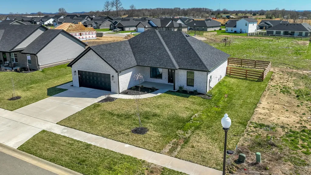 203 Navajo Drive Richmond KY 40475