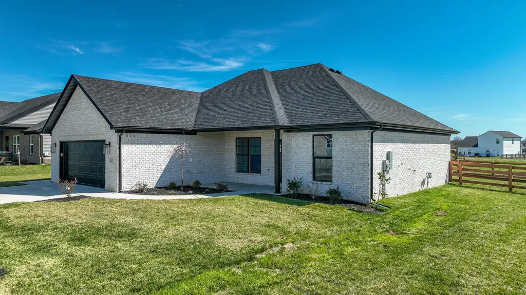 203 Navajo Drive Richmond KY 40475