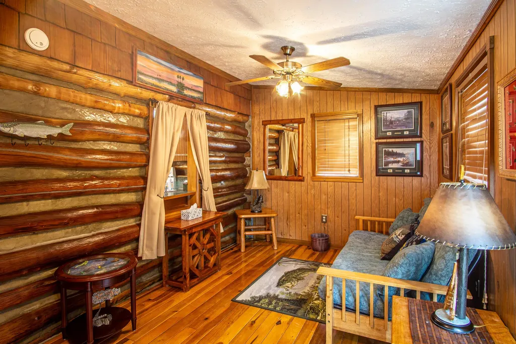 935 Whippoorwill Road Corbin KY 40701