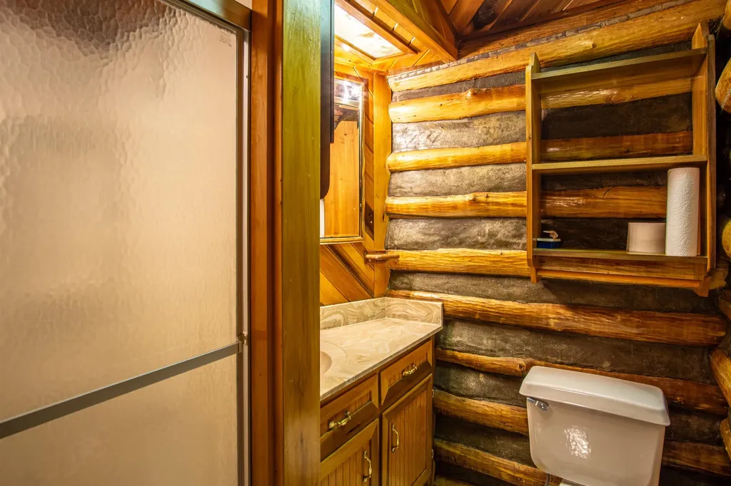 935 Whippoorwill Road Corbin KY 40701