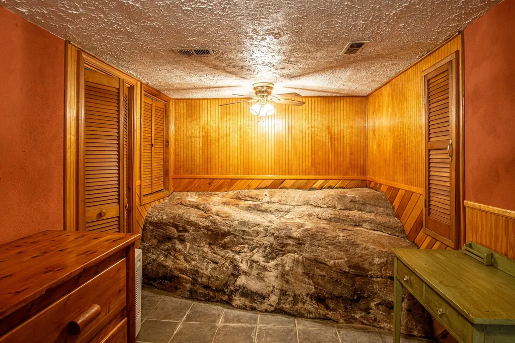 935 Whippoorwill Road Corbin KY 40701