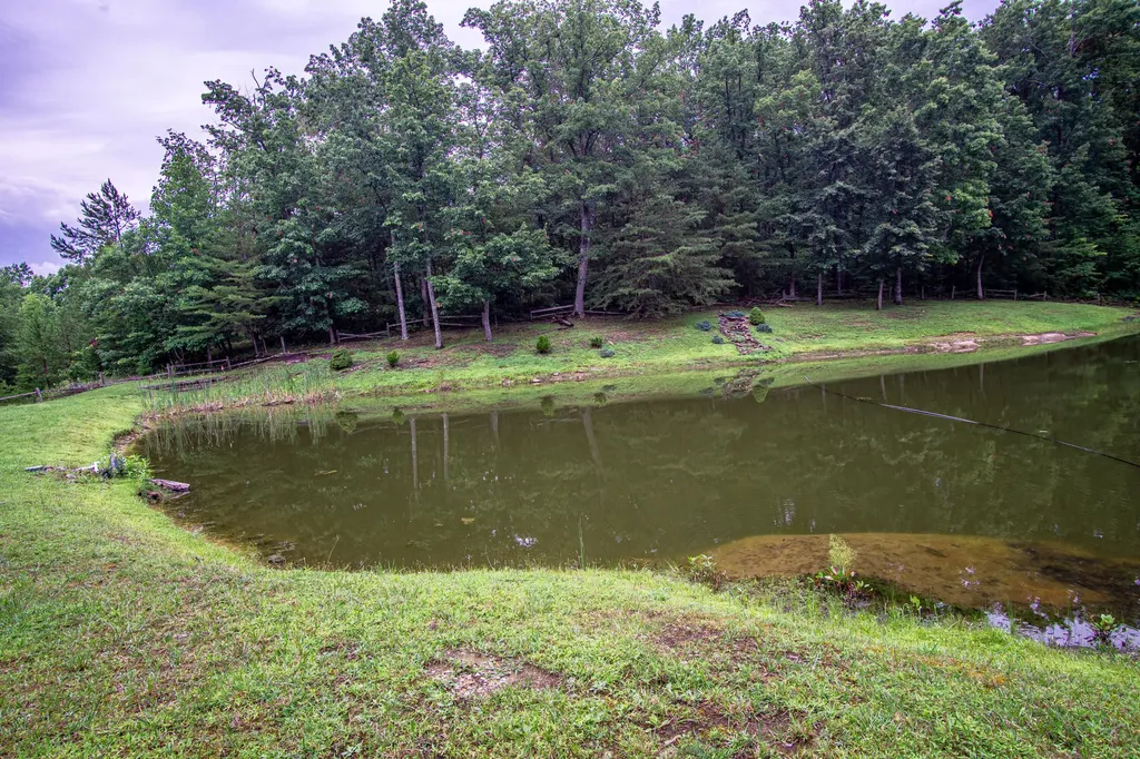 935 Whippoorwill Road Corbin KY 40701
