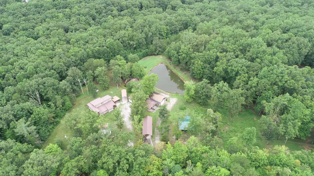 935 Whippoorwill Road Corbin KY 40701