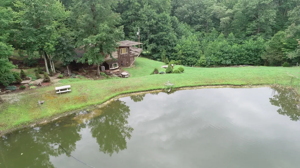 935 Whippoorwill Road Corbin KY 40701