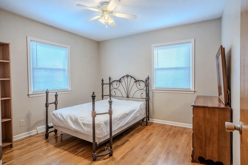 1091 Collins Lane Frankfort KY 40601