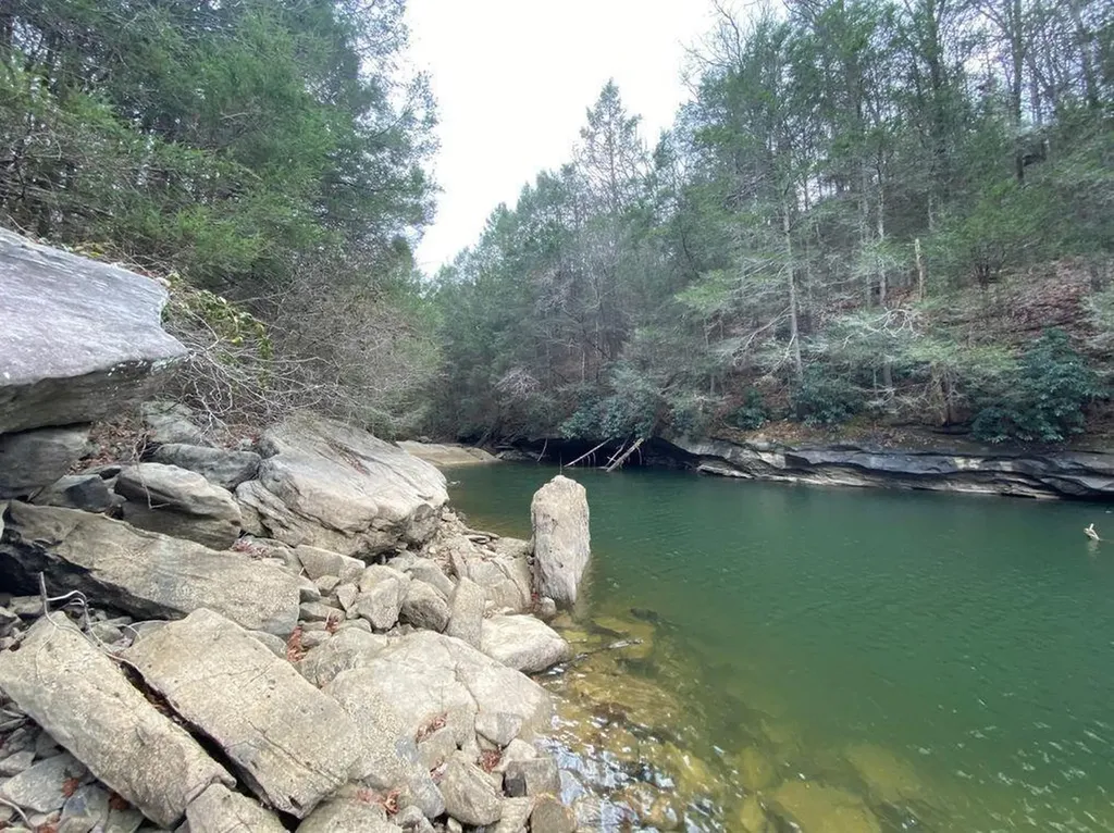 551 Rogers Road Corbin KY 40701