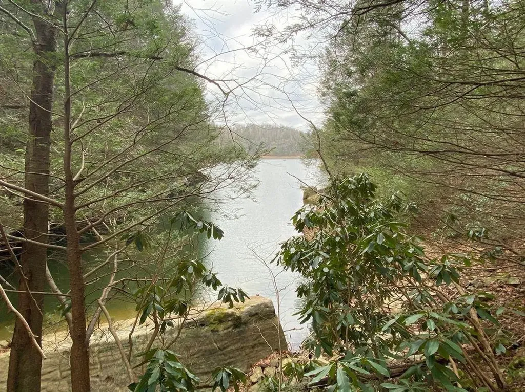 551 Rogers Road Corbin KY 40701