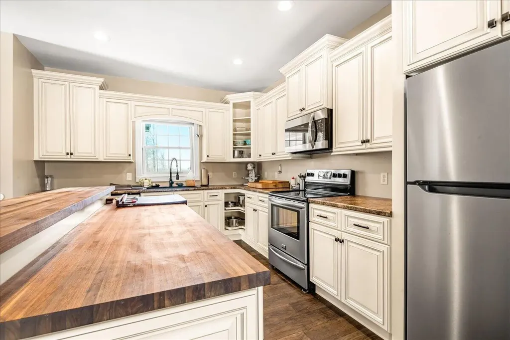 551 Rogers Road Corbin KY 40701