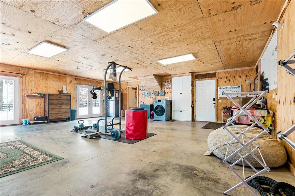 551 Rogers Road Corbin KY 40701