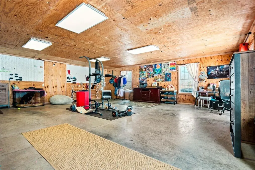 551 Rogers Road Corbin KY 40701