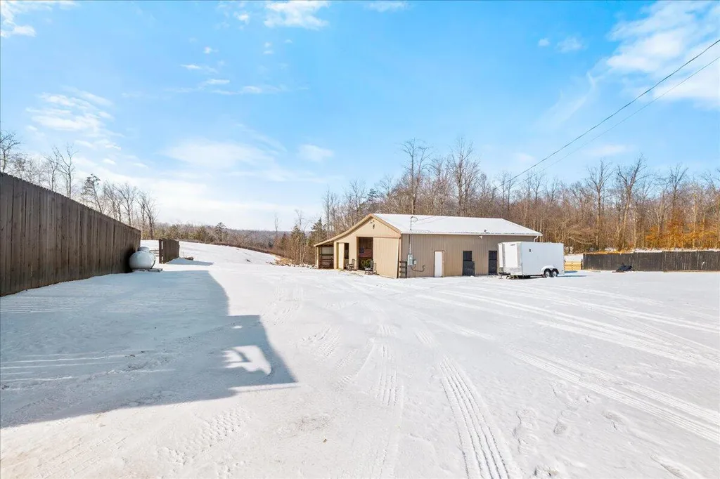 551 Rogers Road Corbin KY 40701