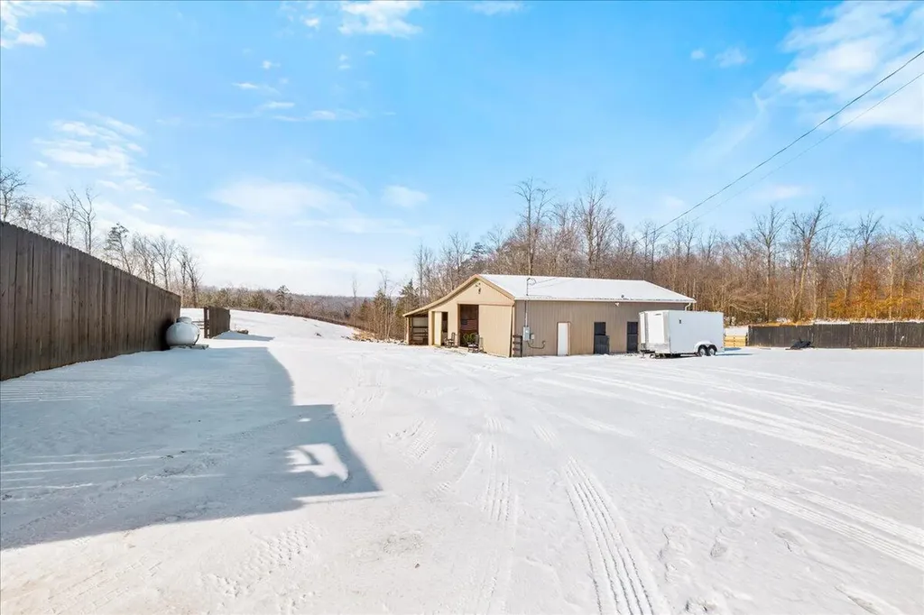 551 Rogers Road Corbin KY 40701