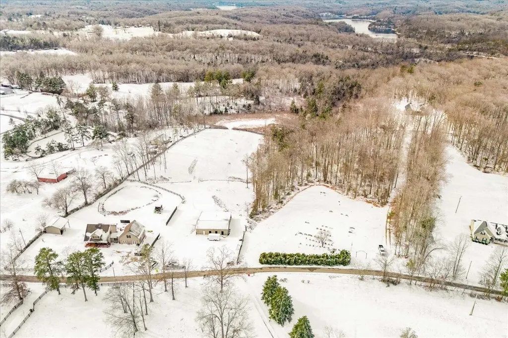 551 Rogers Road Corbin KY 40701