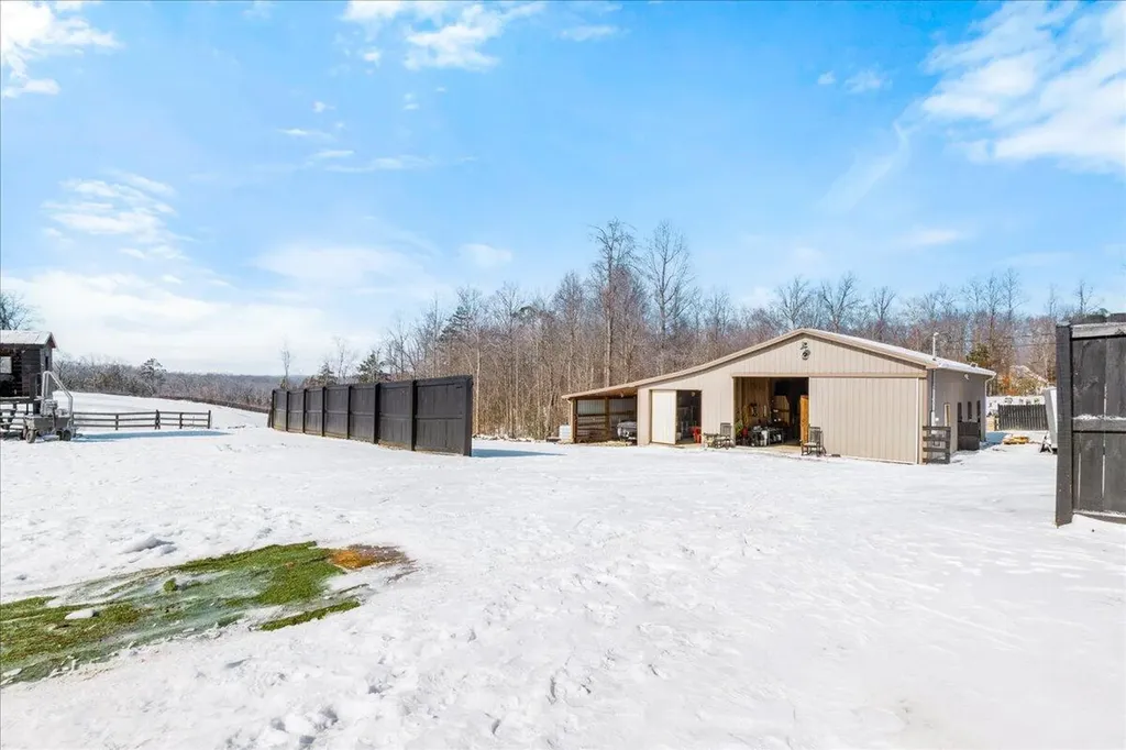 551 Rogers Road Corbin KY 40701