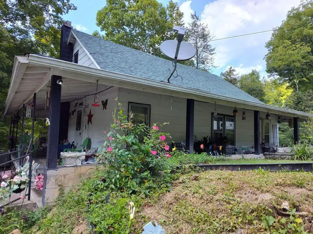 23 Pokeberry Lane Mt Vernon KY 40456