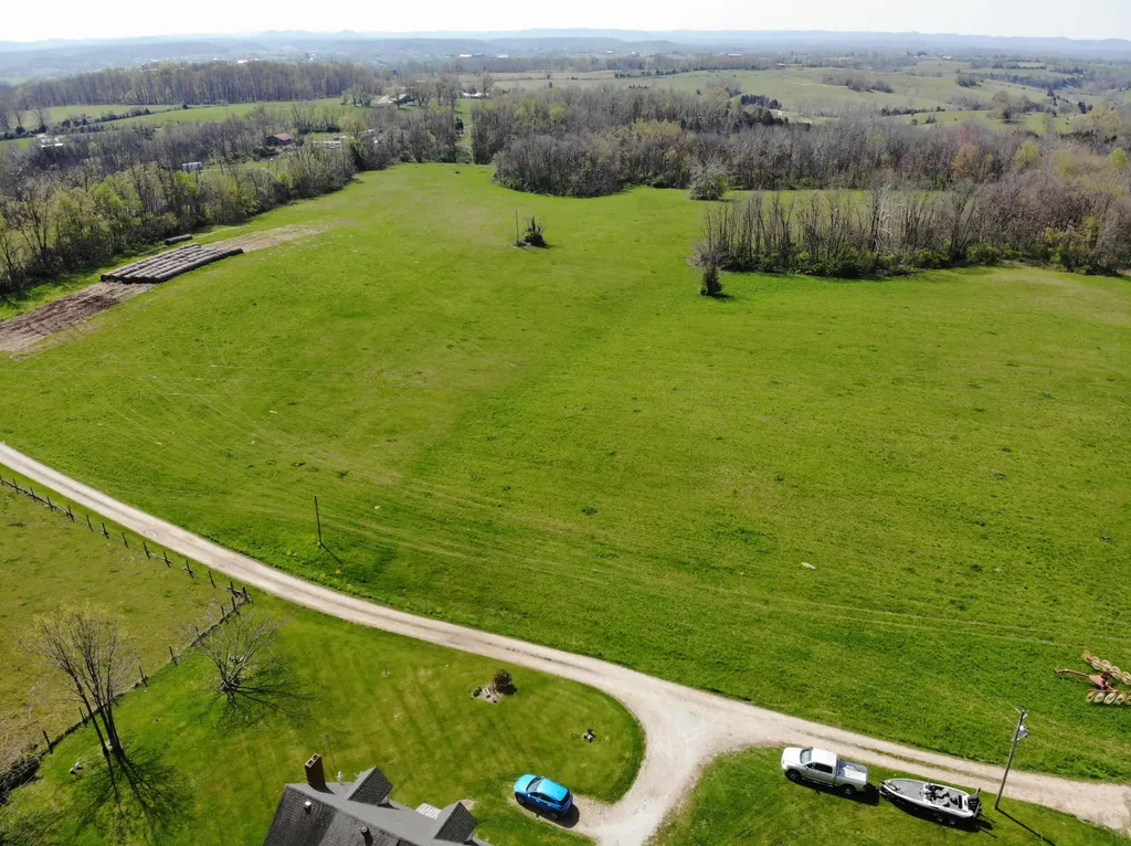 1350 Perry Pike Mt Sterling KY 40353