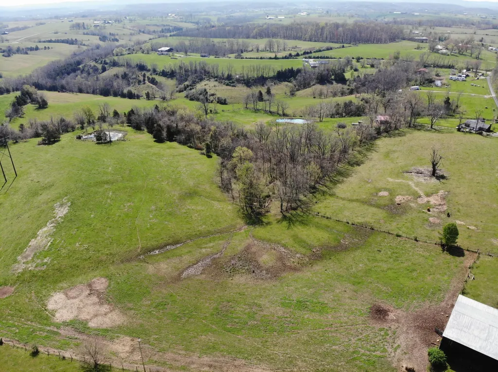 1350 Perry Pike Mt Sterling KY 40353