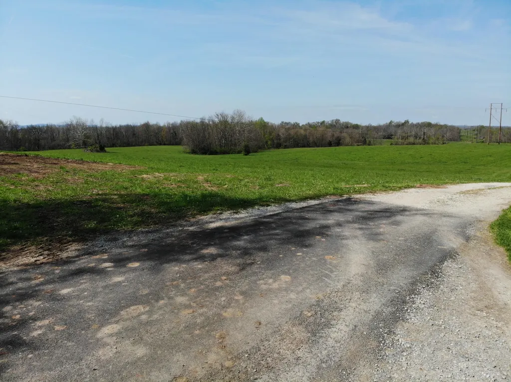 1350 Perry Pike Mt Sterling KY 40353