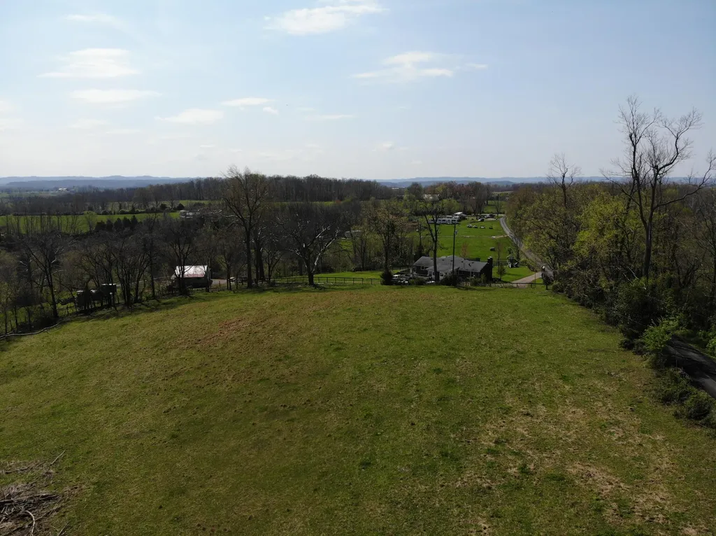 1350 Perry Pike Mt Sterling KY 40353