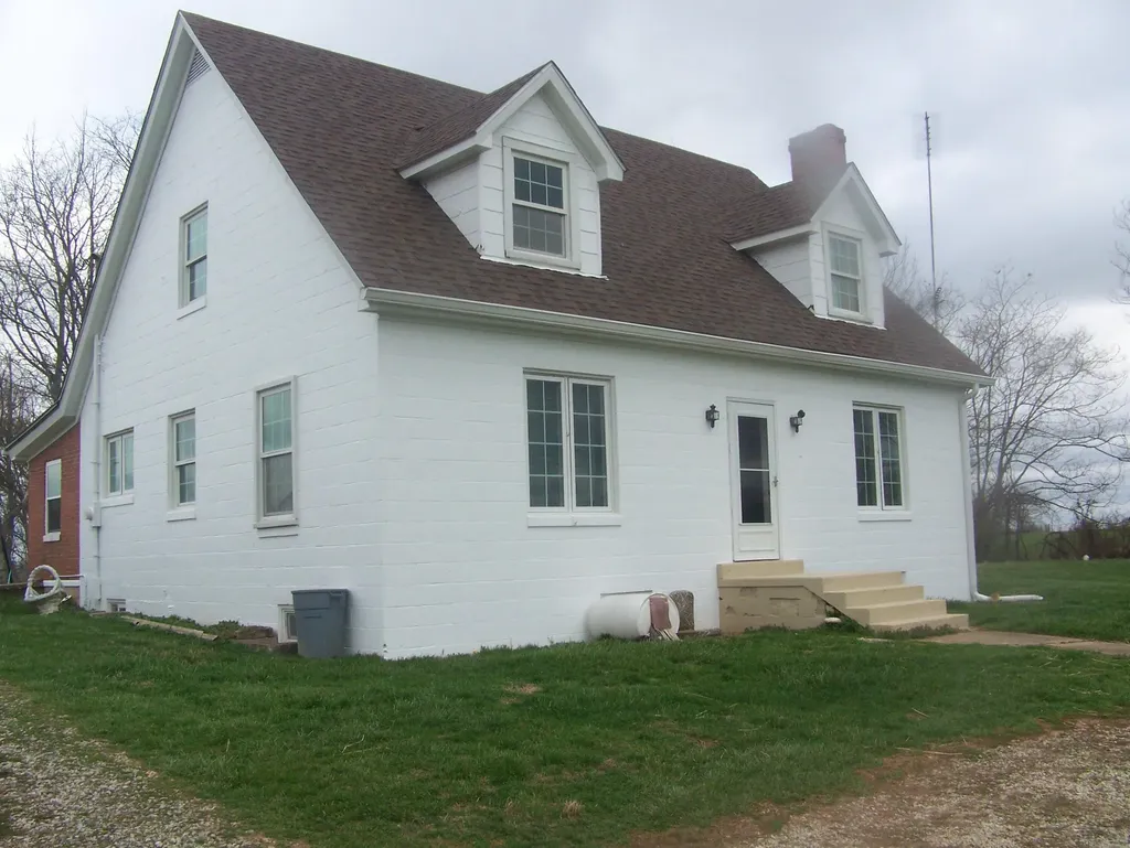 1350 Perry Pike Mt Sterling KY 40353