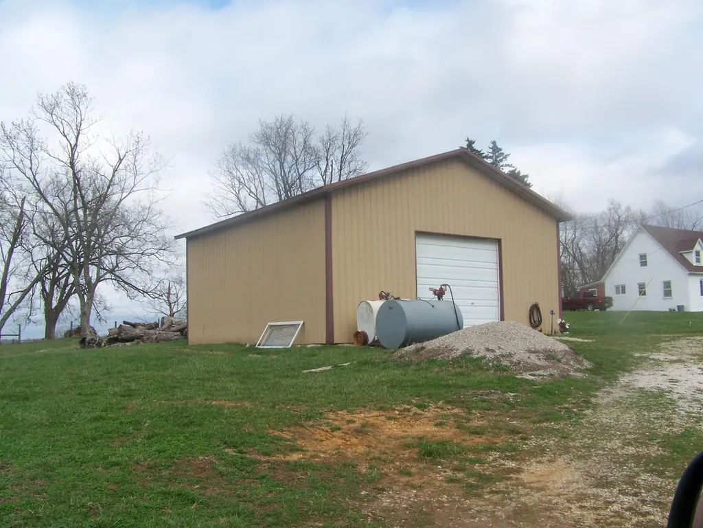 1350 Perry Pike Mt Sterling KY 40353