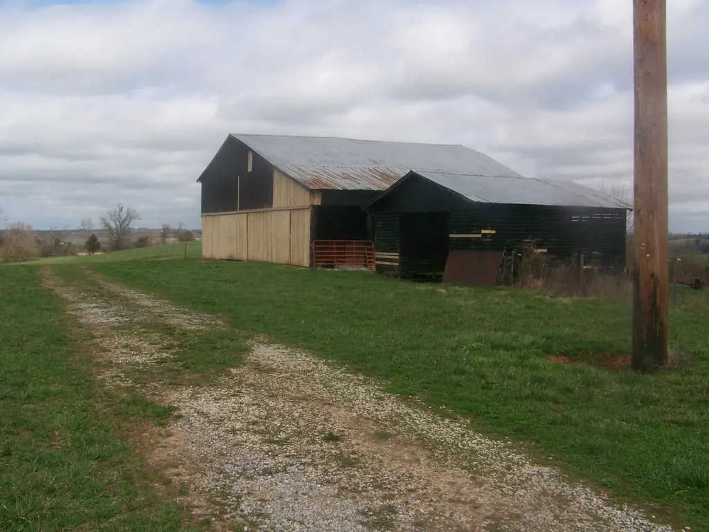 1350 Perry Pike Mt Sterling KY 40353