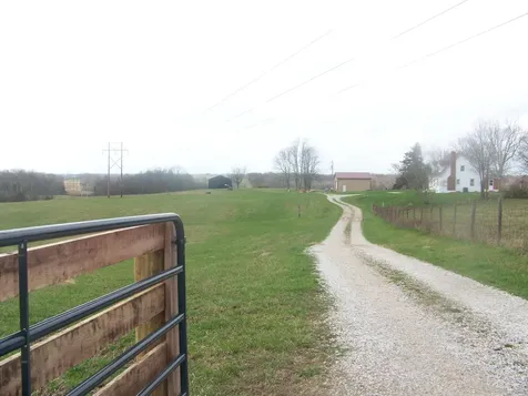 1350 Perry Pike Mt Sterling KY 40353