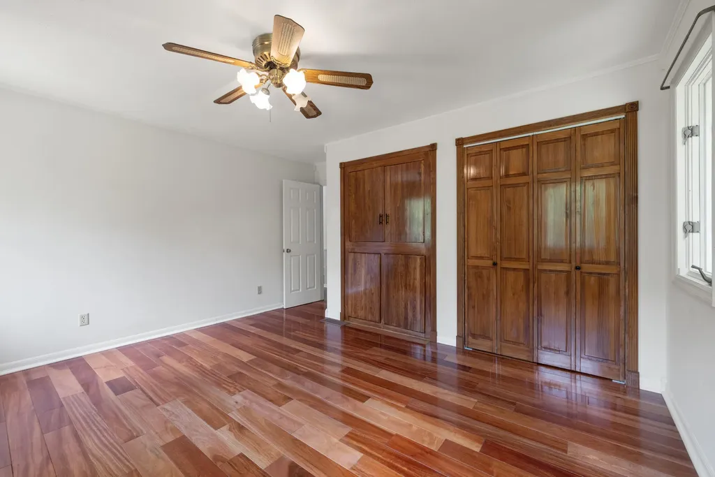 1025 Woodspoint Drive Lawrenceburg KY 40342