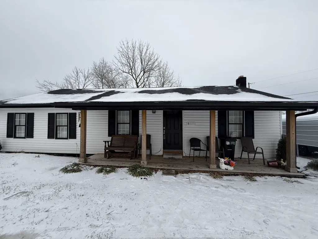 1356 W Pine Hill Road London KY 40744