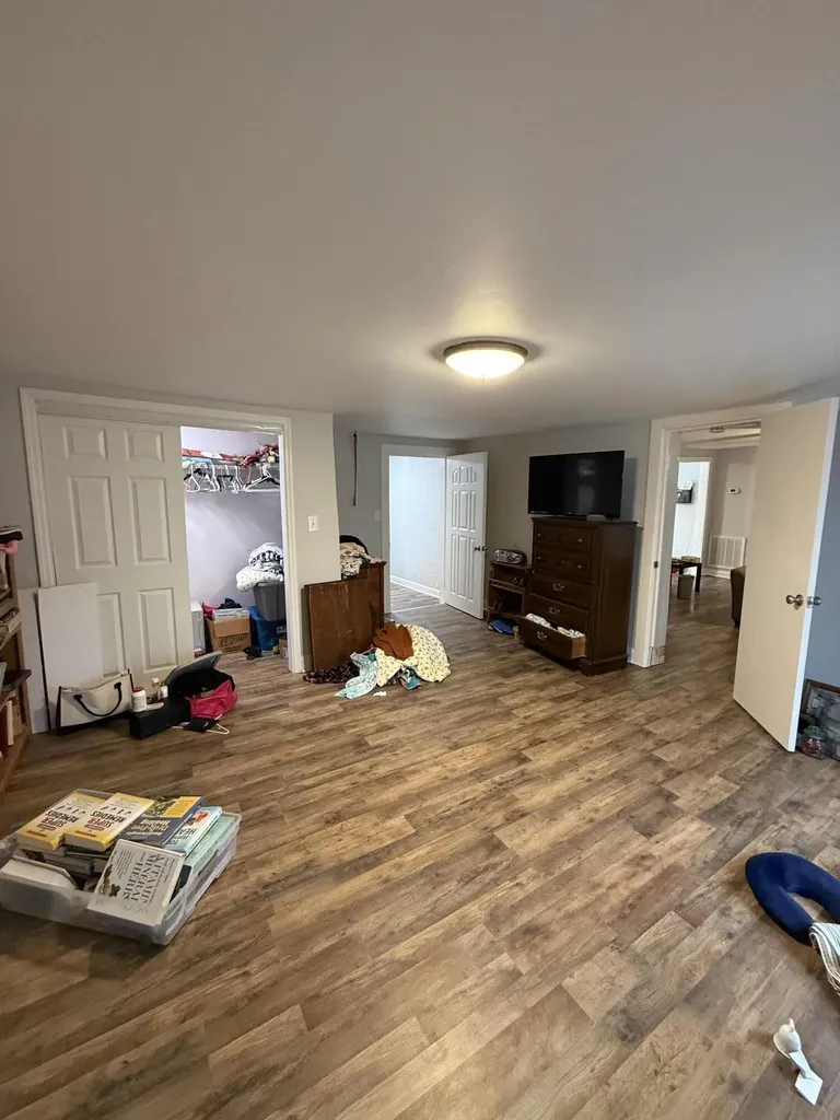 1356 W Pine Hill Road London KY 40744