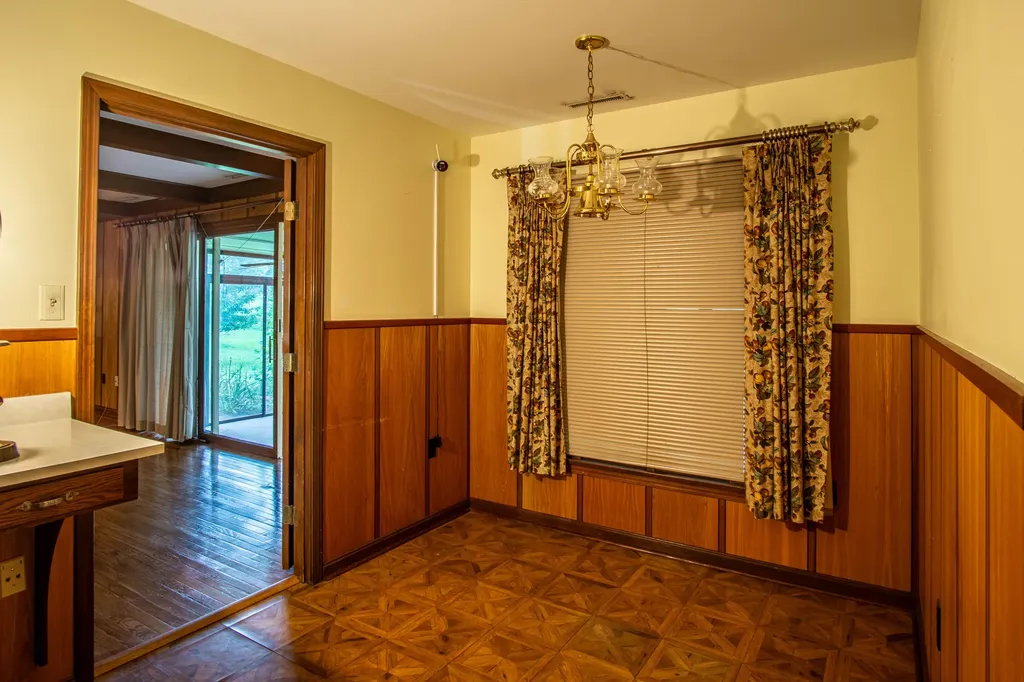 98 E Wyrick Street Corbin KY 40701