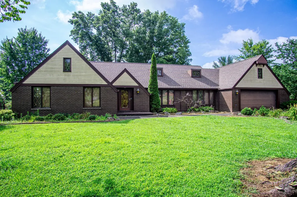 98 E Wyrick Street Corbin KY 40701